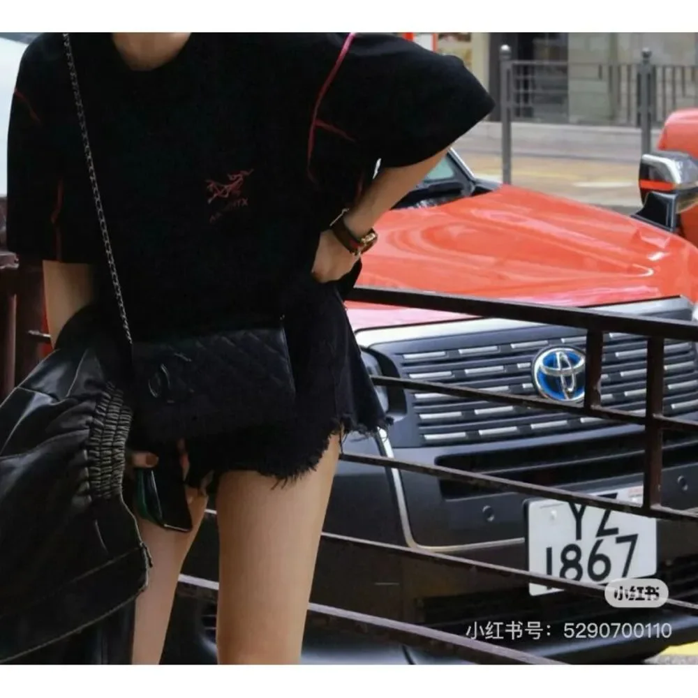 CHANEL brand color